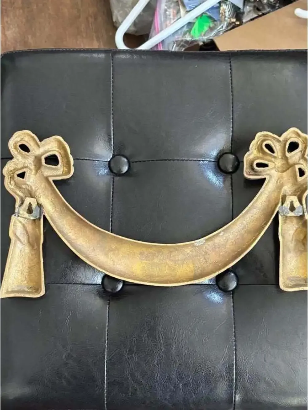 Vintage Brass Bow and Swag Wall Decor